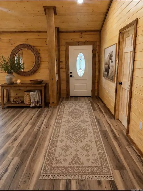 Entry Way - 113 Madelyn Ln, Vandervoort, AR 71972 photo 3 of 4