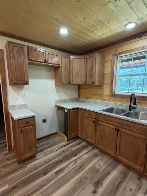 Kitchen - 113 Madelyn Ln, Vandervoort, AR 71972 photo 3 of 3