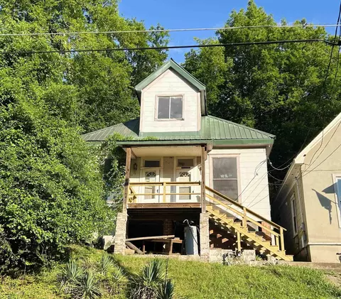 134 Ramble St, Hot Springs, AR 71901