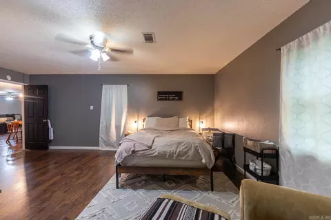 Bedroom - 444 Monroe St, Thayer, MO 65791 photo 1 of 2