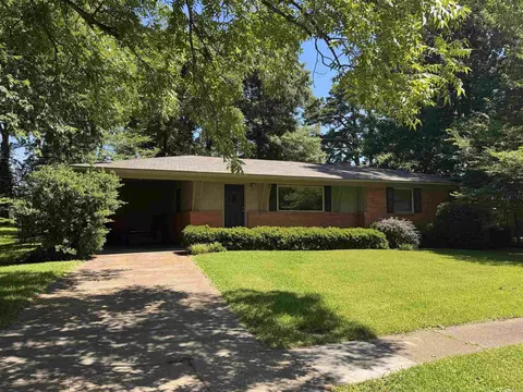 43 Harding Dr, Searcy, AR 72143