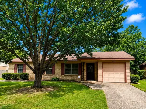 9107 Ricky Ln, Little Rock, AR 72209