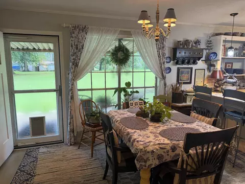 Dining - 5 Sunny Gap Rd, Conway, AR 72032 photo 1 of 1