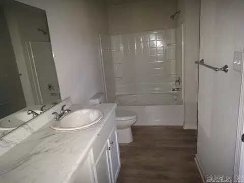 Bath - 19 Ferguson Dr, Austin, AR 72007 photo 2 of 2