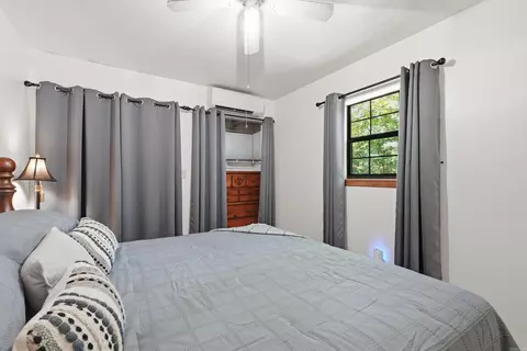 Bedroom - 296 Green Tree Rd, Clinton, AR 72031 photo 2 of 4