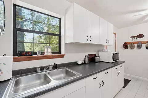 Kitchen - 296 Green Tree Rd, Clinton, AR 72031 photo 1 of 5