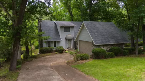 2411 Goff Dr, Batesville, AR 72501