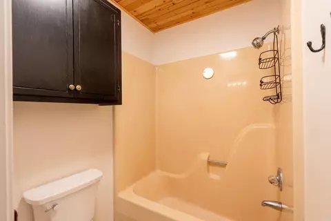 Bath - 56 Sherwood Loop, Searcy, AR 72143 photo 1 of 1
