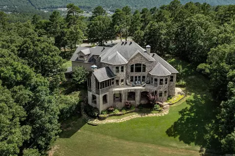 6916 Westridge Rd, Little Rock, AR 72223