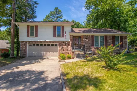 18 White Willow Ct, Little Rock, AR 72212