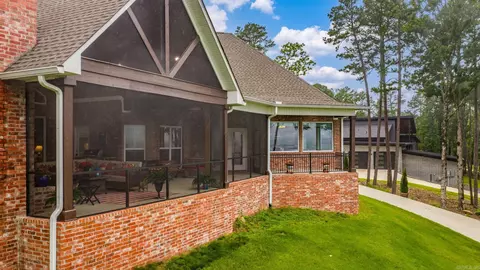 120 Northview, Conway, AR 72032 photo 4