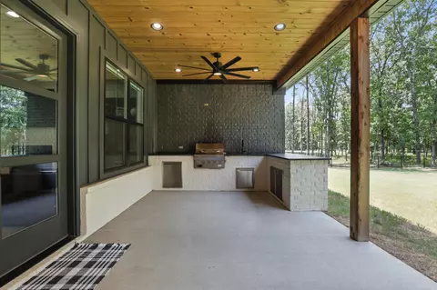 Exterior - 2009 Sunstone Dr, Alexander, AR 72002 photo 6 of 6
