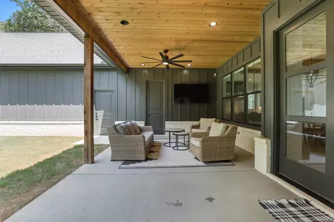Exterior - 2009 Sunstone Dr, Alexander, AR 72002 photo 5 of 6