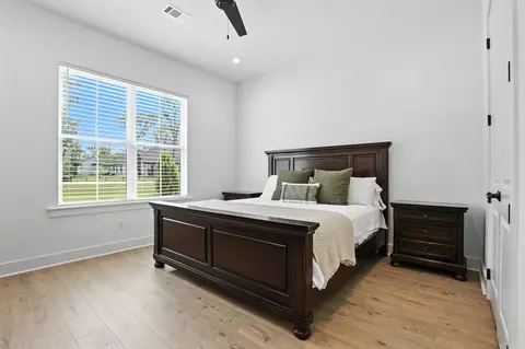 Bedroom - 2009 Sunstone Dr, Alexander, AR 72002 photo 4 of 9