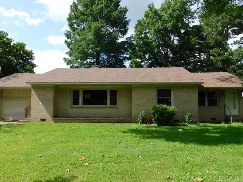 302 W Second, Poyen, AR 72128