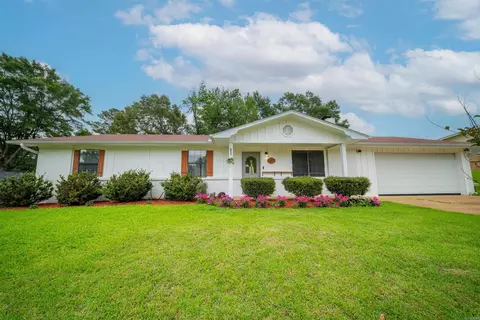 3027 Huron St, Camden, AR 71701