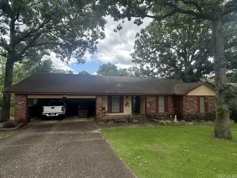 7316 Geronimo Cir, North Little Rock, AR 72116