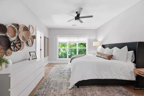 Bedroom - 2015 Scott St, Conway, AR 72034 photo 3 of 5