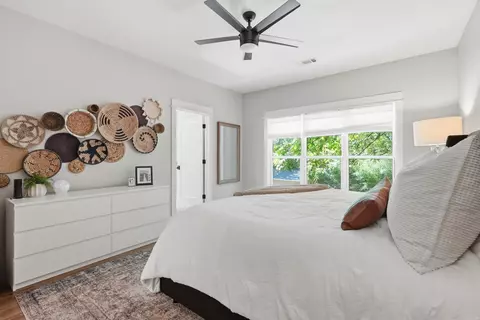 Bedroom - 2015 Scott St, Conway, AR 72034 photo 2 of 5