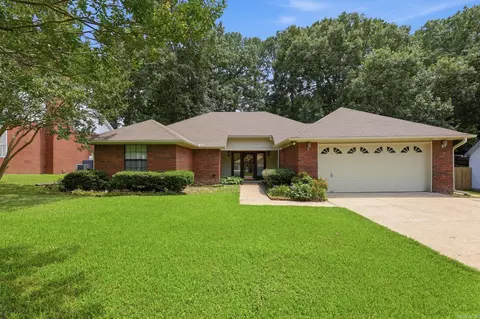 310 White Blossom Cir, Bryant, AR 72022