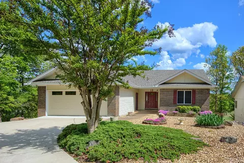13 Zaragoza Ln, Hot Springs Village, AR 71909