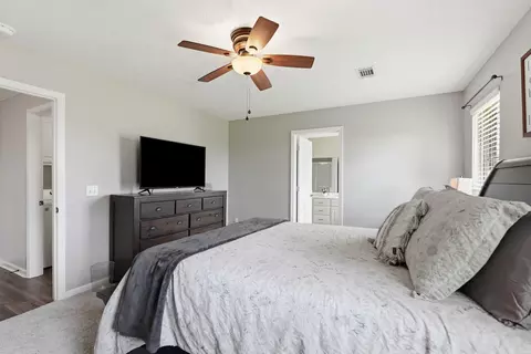 Bedroom - 2330 Orchid Dr, Conway, AR 72034 photo 2 of 6