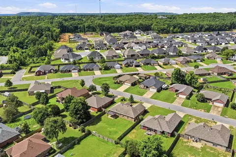 View/Area - 2330 Orchid Dr, Conway, AR 72034 photo 3 of 8