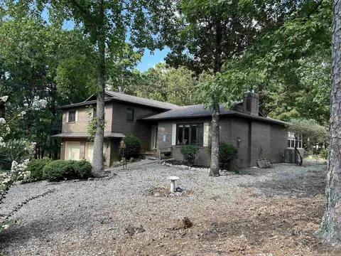 3 Las Navas Ln, Hot Springs Village, AR 71909