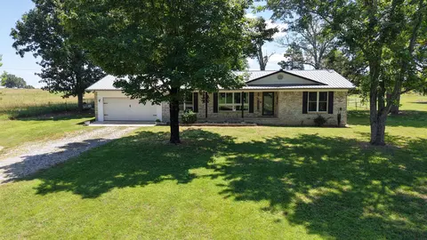 1665 N Ar 9 Hwy, Melbourne, AR 72556