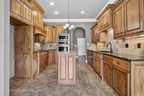 Kitchen - 6181 Pierce Manse Loop, Benton, AR 72019 photo 1 of 3