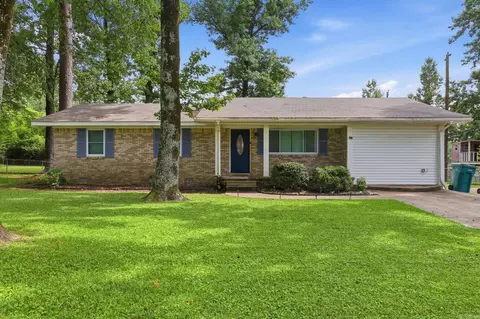 7201 Forest Dale Dr, North Little Rock, AR 72118