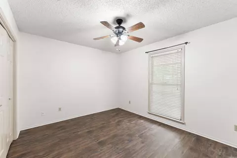 Bedroom - 14 Carwin Dr, Benton, AR 72015 photo 3 of 4