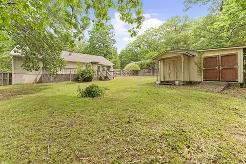 Exterior - 14 Carwin Dr, Benton, AR 72015 photo 7 of 9