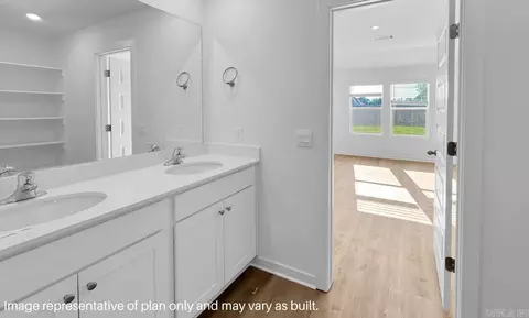 Entry Way - 508 Cherry St, Beebe, AR 72012 photo 2 of 2