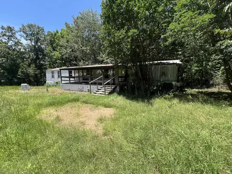196 Zoe Ln, Clinton, AR 72031