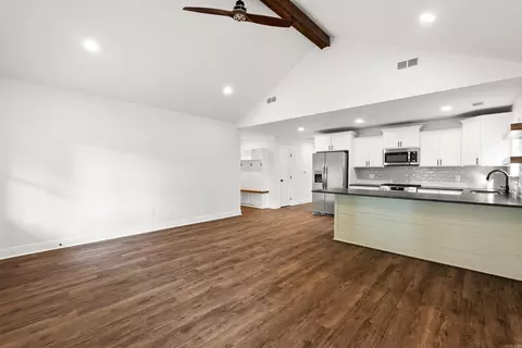 809 Pearl St, Benton, AR 72015 photo 18
