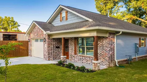 809 Pearl St, Benton, AR 72015 photo 3