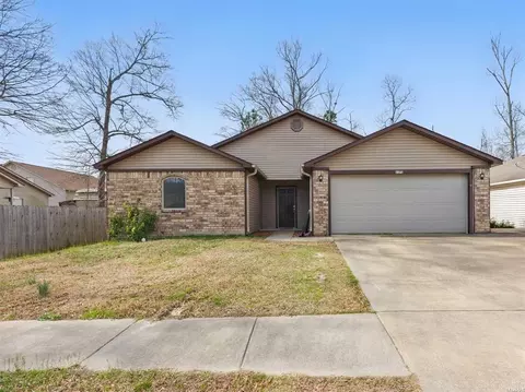 1173 Tulip St, Haskell, AR 72015