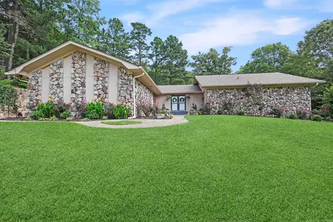 111 Glenridge Ct, Hot Springs, AR 71901
