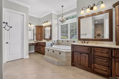 Bath - 11150 Stonehill Dr, Alexander, AR 72002 photo 2 of 8
