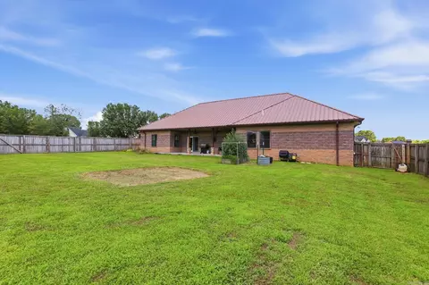 Exterior - 115 Prairie Dr, Beebe, AR 72012 photo 8 of 10
