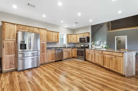 Kitchen - 115 Prairie Dr, Beebe, AR 72012 photo 3 of 3