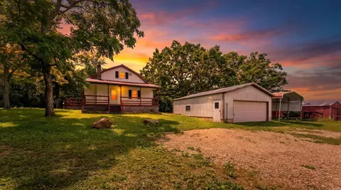 2804 Amon Rd, Summersville, MO 65571