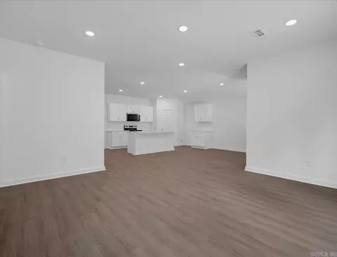 Living - 40 Wolfsbridge Loop, Cabot, AR 72023 photo 4 of 7