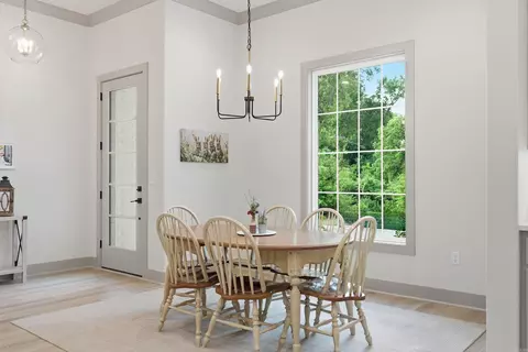 Dining - 3450 Maple Springs Dr, Conway, AR 72034 photo 1 of 2