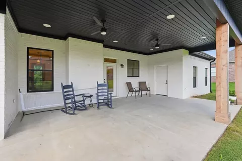 Exterior - 3450 Maple Springs Dr, Conway, AR 72034 photo 5 of 7