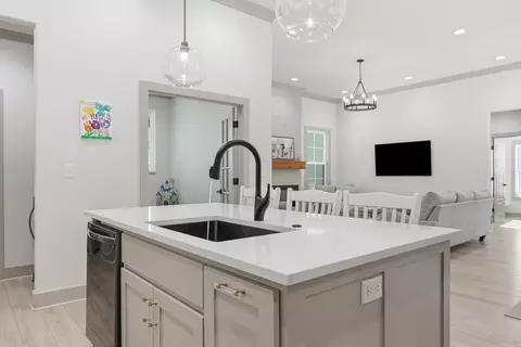 Kitchen - 3450 Maple Springs Dr, Conway, AR 72034 photo 7 of 7