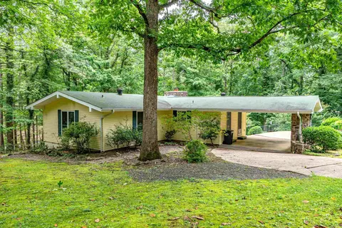 2 Herencia Cir, Hot Springs Village, AR 71909