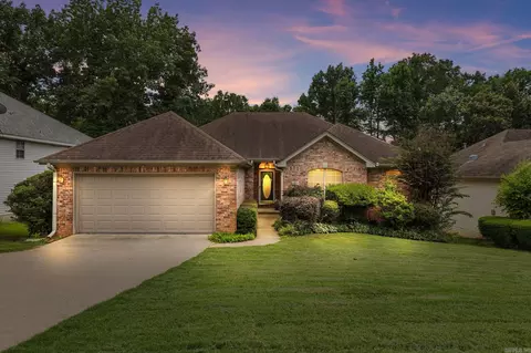 11805 Shady Ridge Dr, Little Rock, AR 72211