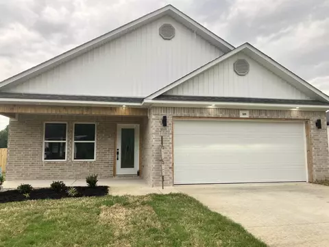 109 E Florida St, Beebe, AR 72012